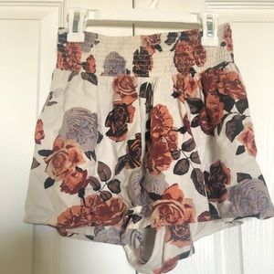 Flowy shorts